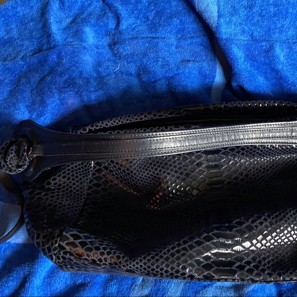 DUE FRATELLI  Black Patent Leather hobo shoulder bag - Picture 6 of 10